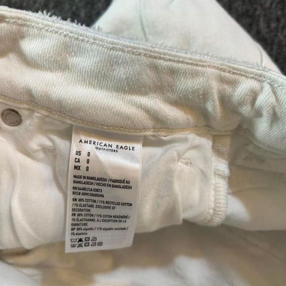 American Eagle Shorts Women's Size 0 White Mom Shorts Stretch High Waisted - Picture 4 of 7